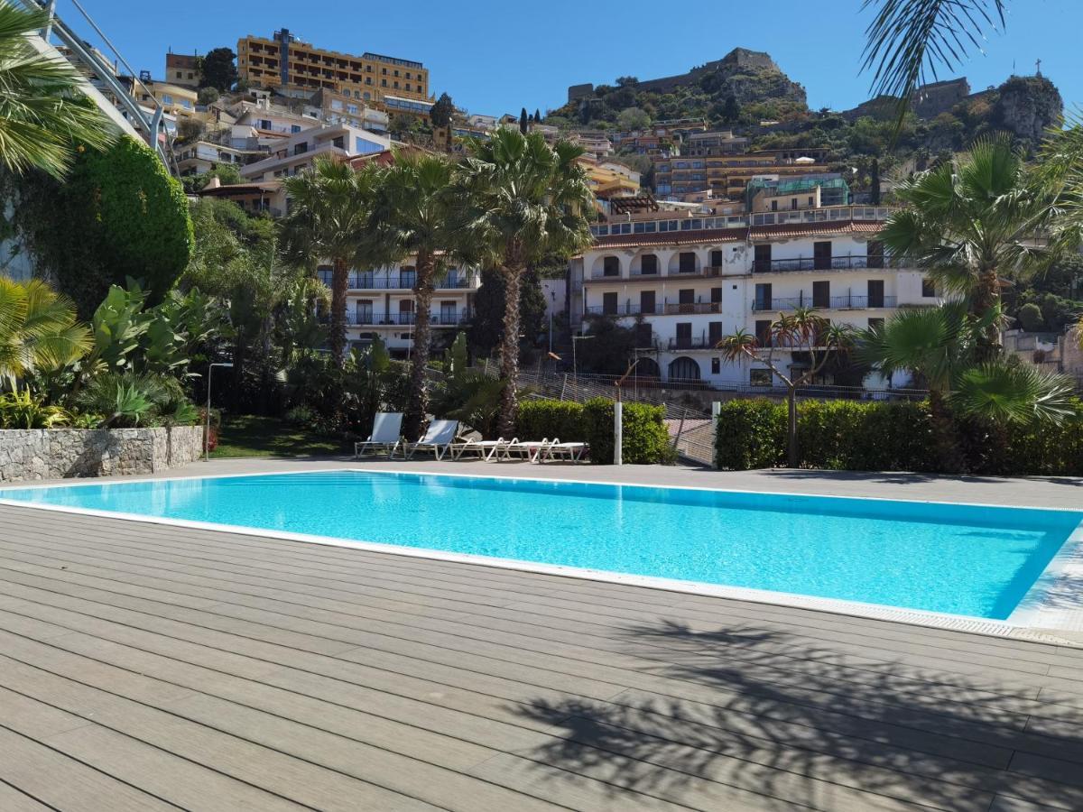 Taormina Lukos House In Center With Pool By Taormina Holidays Eksteriør billede